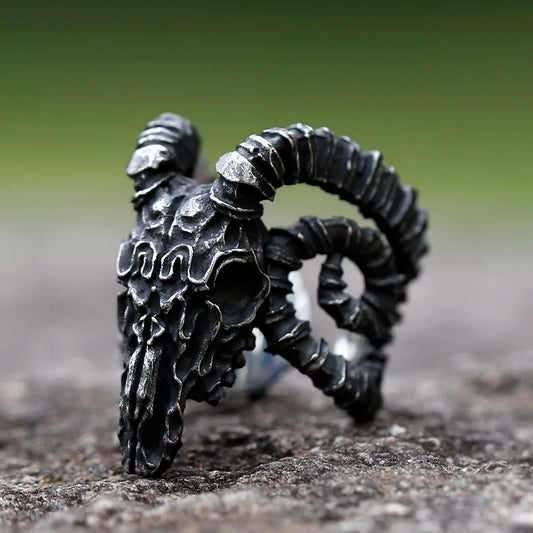 ☥ Dreadhorn – Occult Ram Ring