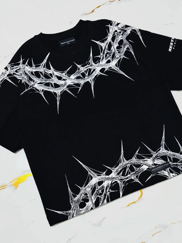🌹 Veil of Thorns – Oversized Thorned Tee